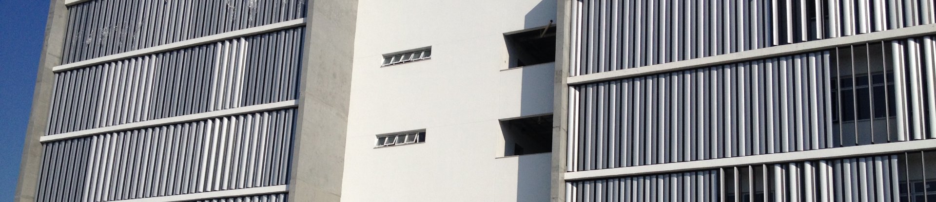 Brise Metálico AA440 - Refax