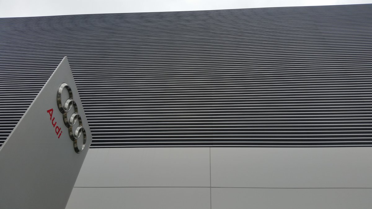 Brise Metálico Sistema NB100 - Refax